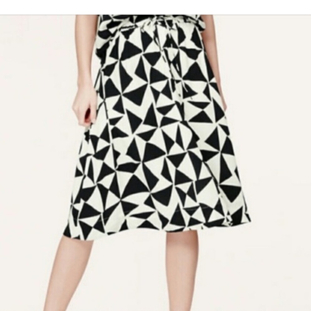 LOFT LOVE TRIANGLE MIDI SKIRT